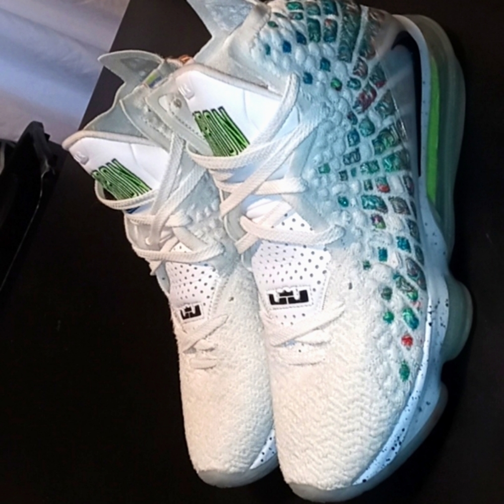 Labrones James 17 size9½ - Picture 8 of 8